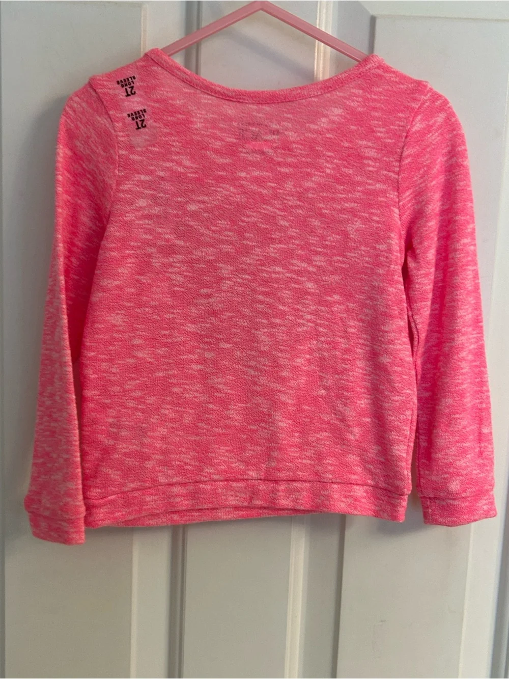 NWT- Girls The Children’s Place Pink Heart Graphic Long-Sleeve Top